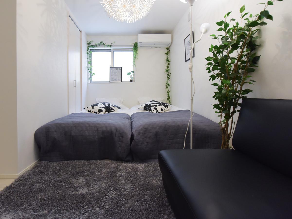Апартаменти The House Ikebukuro Sugamo Токіо Екстер'єр фото